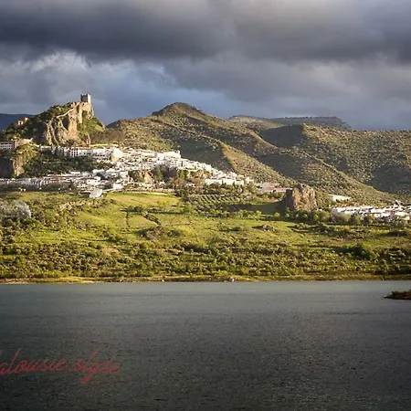 Casitas De La Sierra *